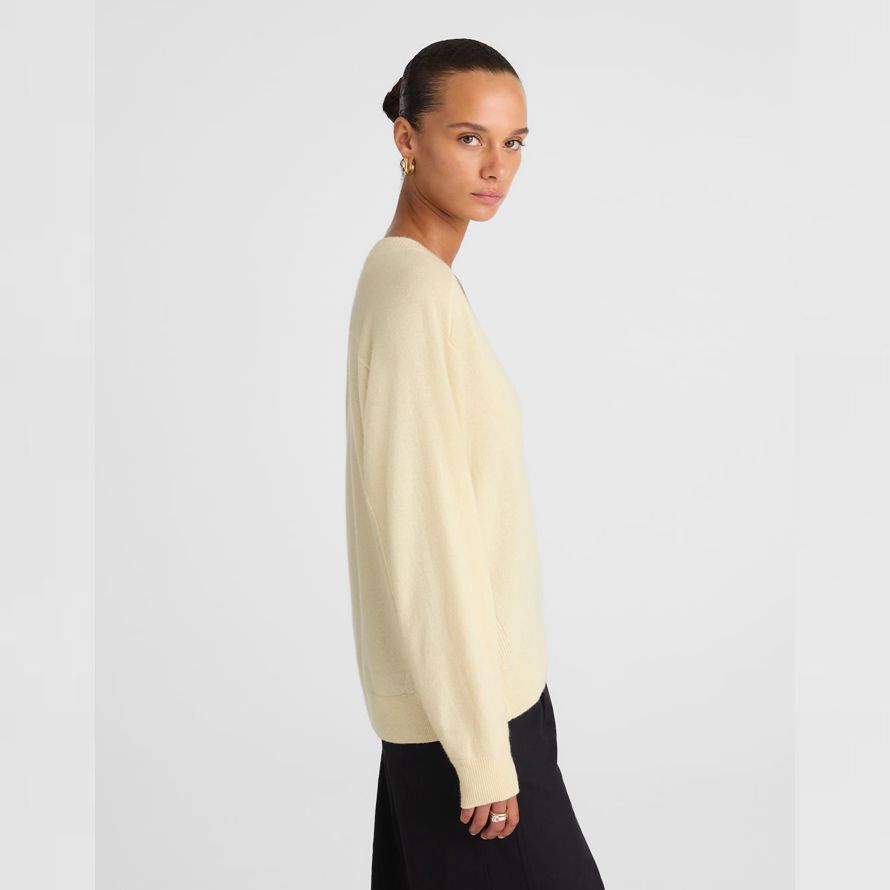 cream damen madewell cashmere v-neck sweater